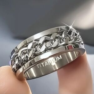 Titanium Chain Link Ring